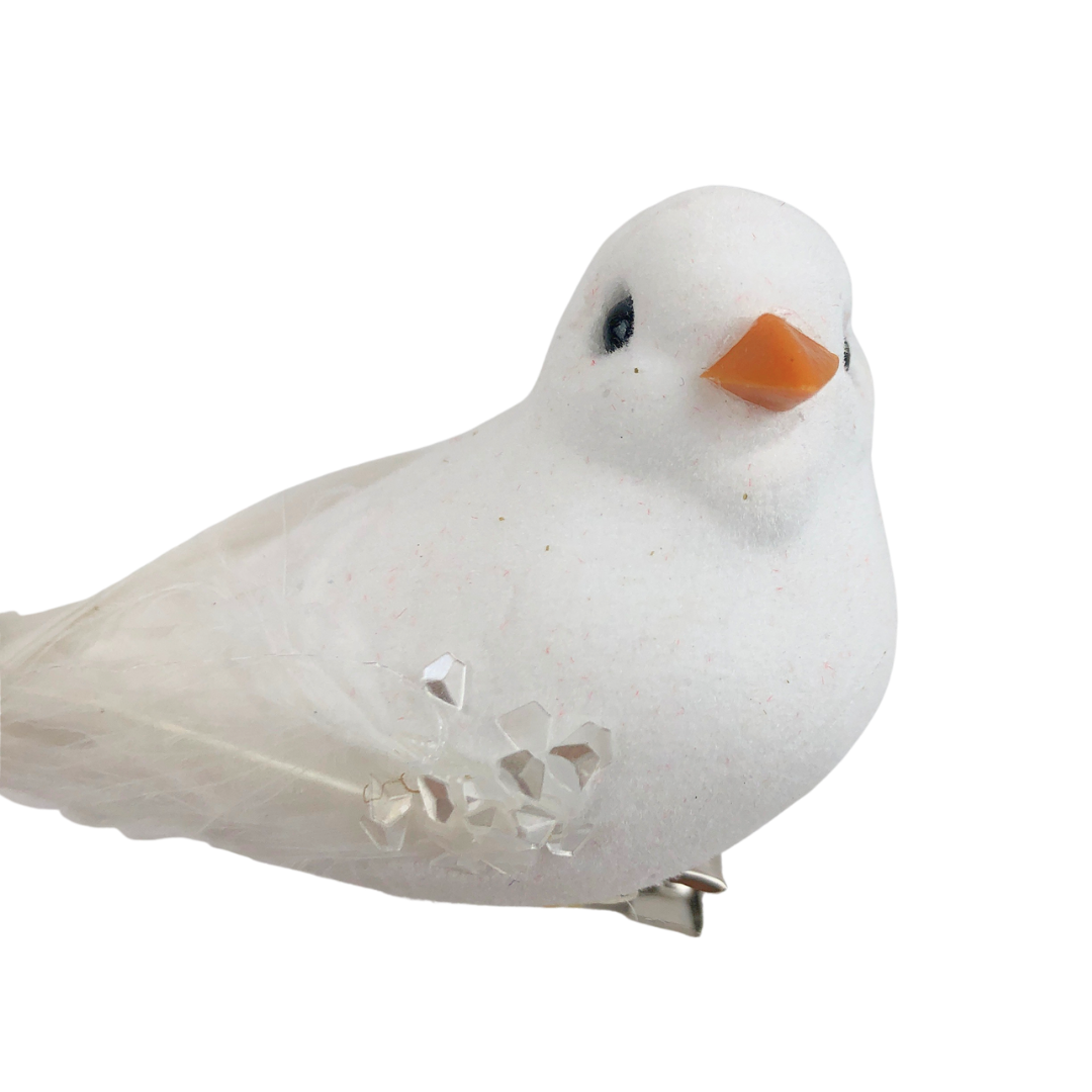 Broche de paloma blanca