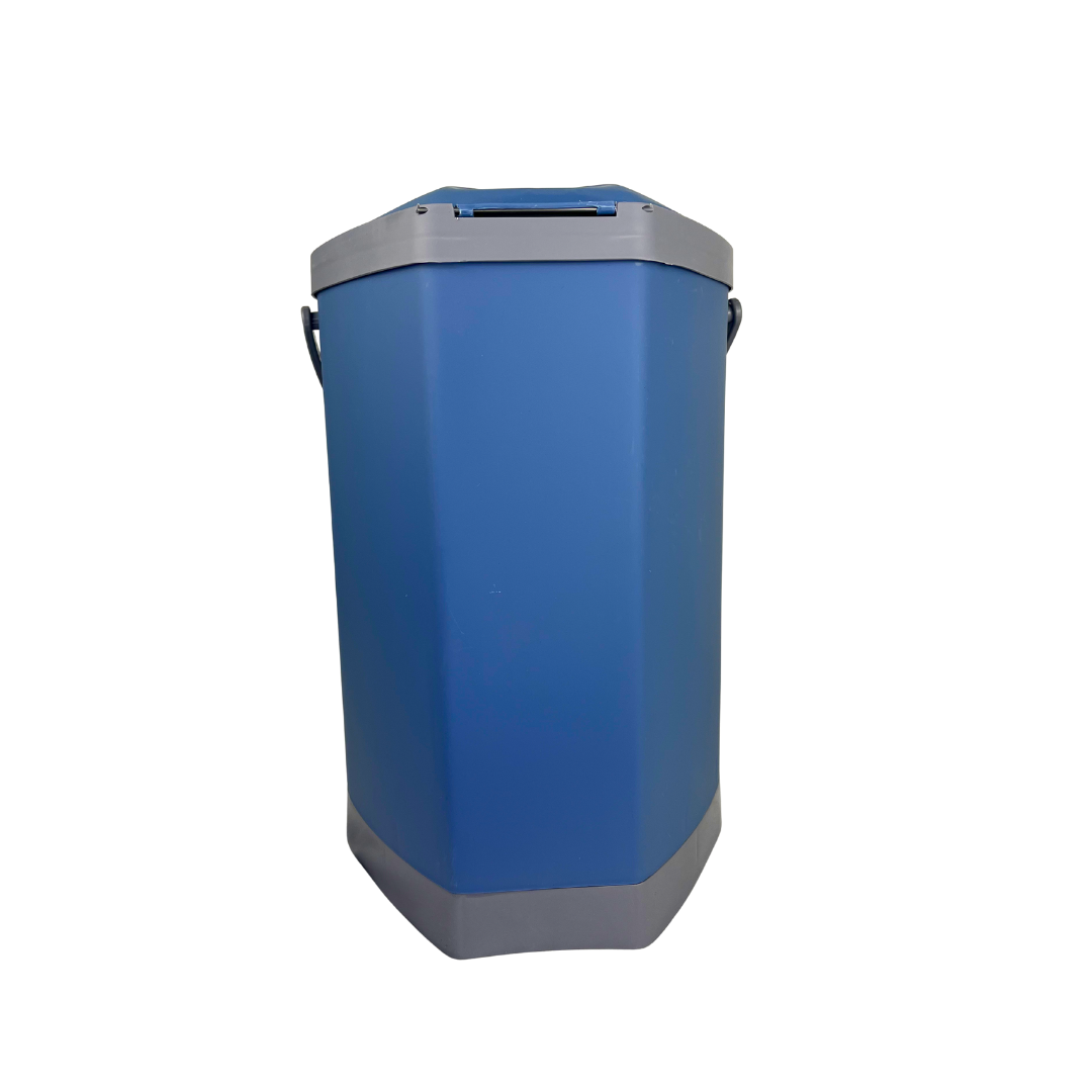 Bote de basura de plástico azul