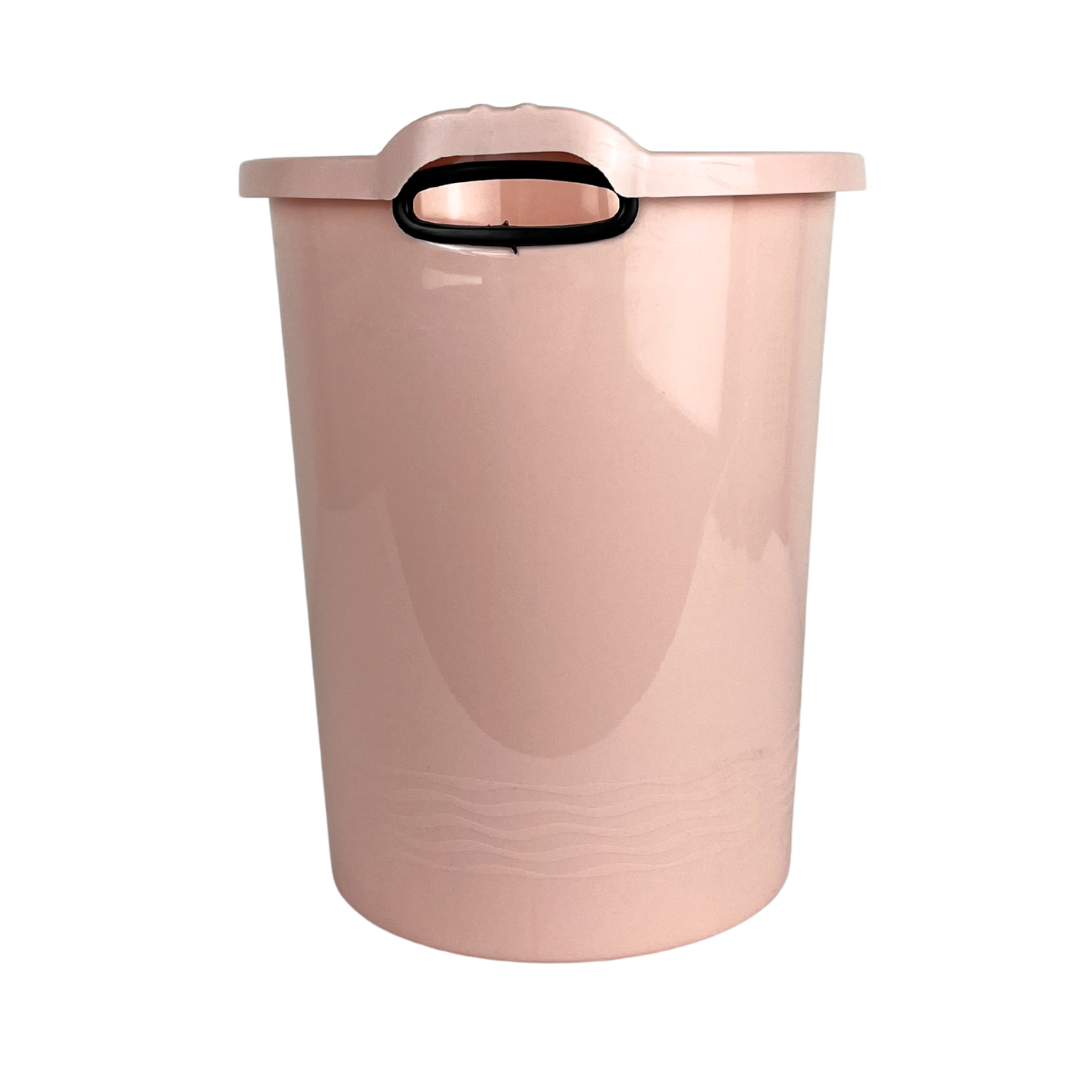 Bote de basura rosa