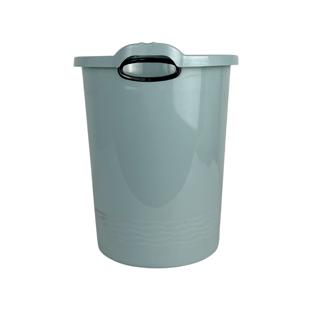 Bote de basura azul