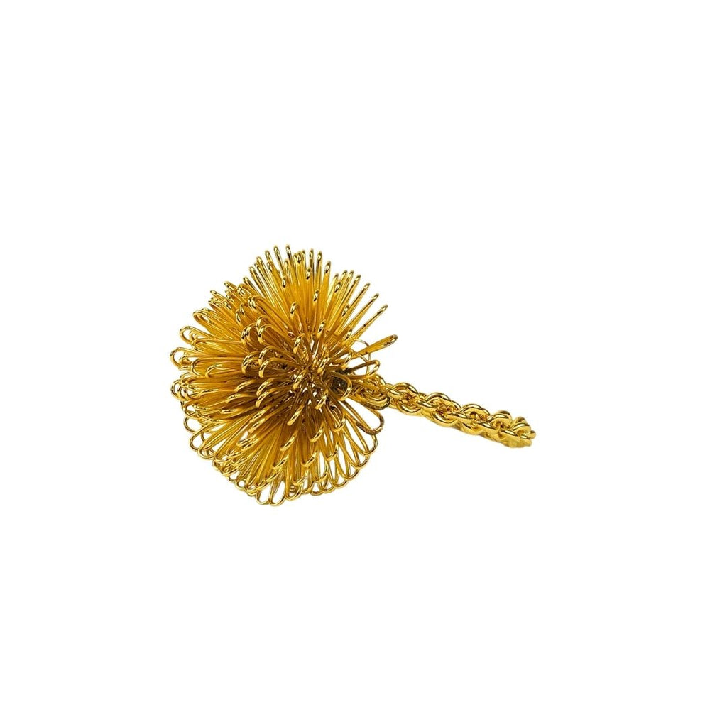 Juego de anillos de flor dorada